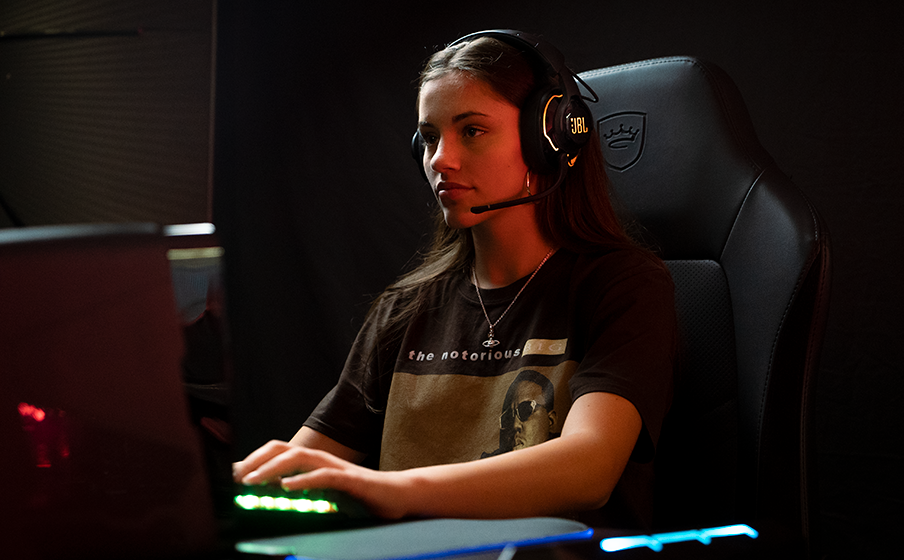 JBL Quantum 910 Wireless Calidad profesional con JBL QuantumSPHERE 360™ con seguimiento de cabeza mejorado en tu PC - Image