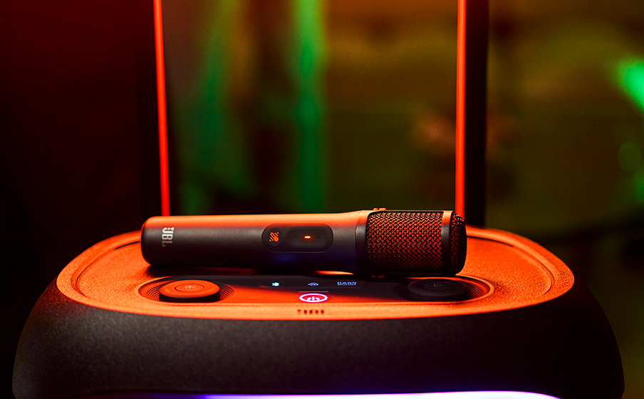 JBL EasySing Mics Perfecciona tu actuaci&oacute;n con la eliminaci&oacute;n de voces mediante&nbsp;IA - Image