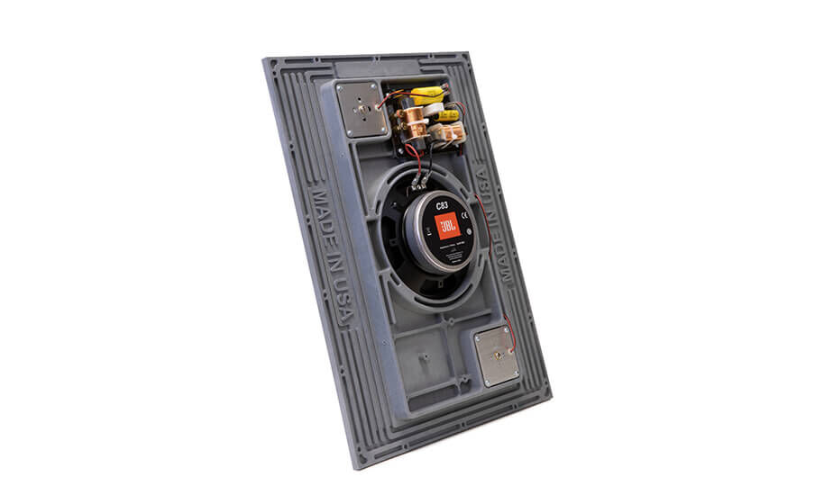 Conceal C83 Diseño de una pieza con controlador de baja frecuencia de 203 mm y controladores de alta y media frecuencia de elemento doble. - Image