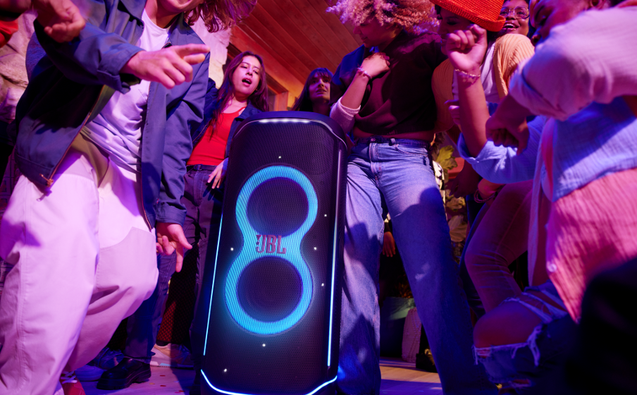 JBL PartyBox Ultimate Un espect&aacute;culo de luces din&aacute;mico y multidimensional - Image